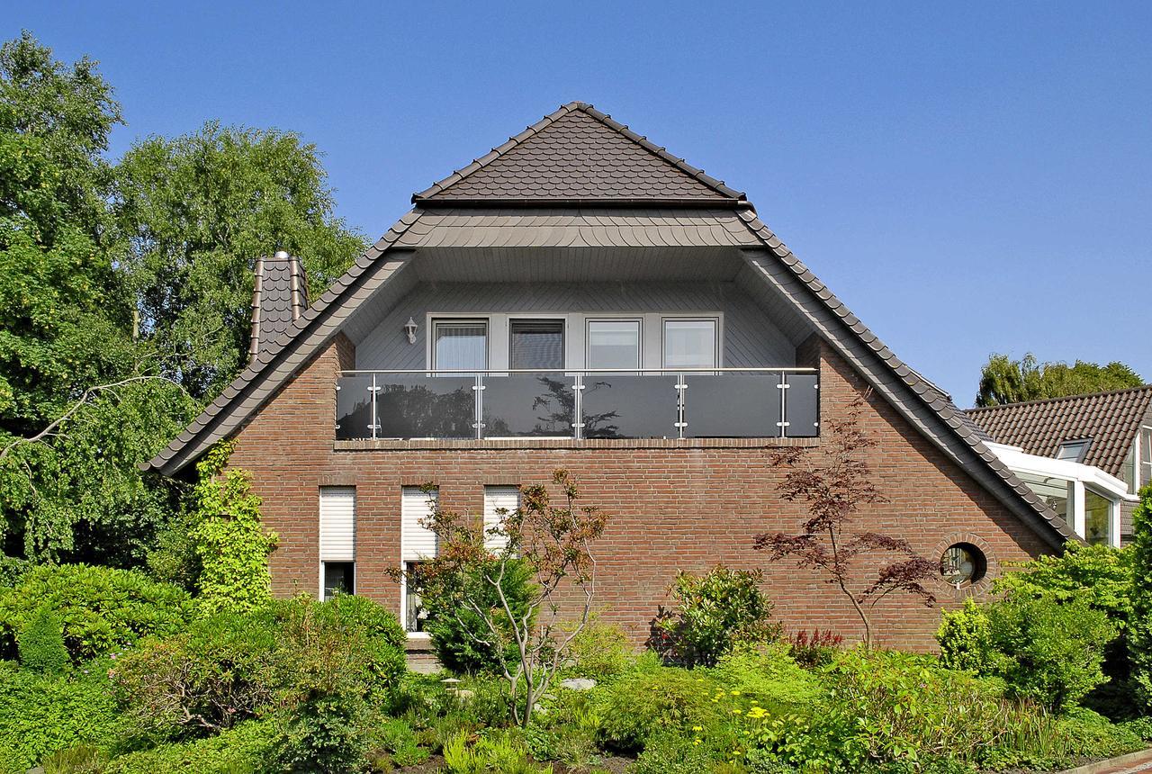 Ferienwohnungen Haus Sternenlicht Эзенс Экстерьер фото